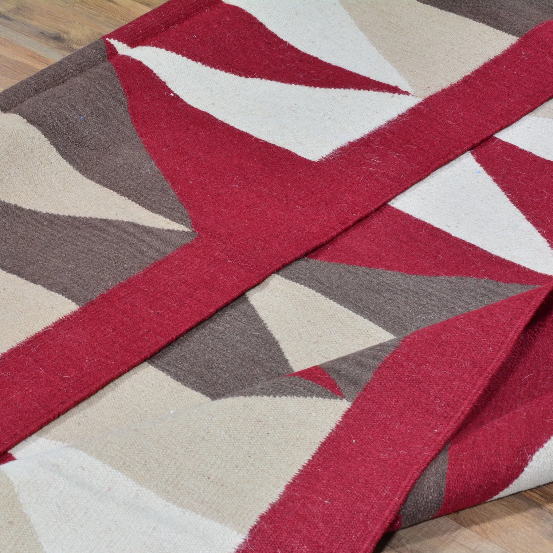 Hand-Woven Navajo Style Southwestern Design FlatWeave Rug (Size 6.0 X 9.0) Cwral-6036