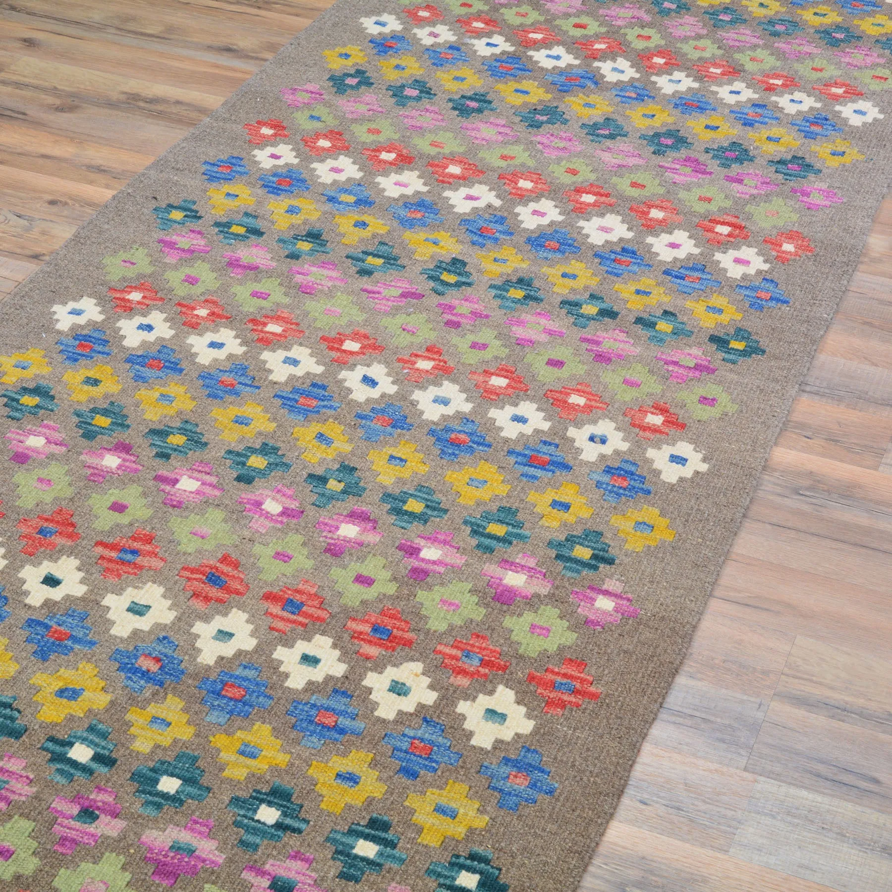 Hand-Woven Reversible Momana Kilim Handmade Wool Rug (Size 2.9 X 9.6) Cwral-10686