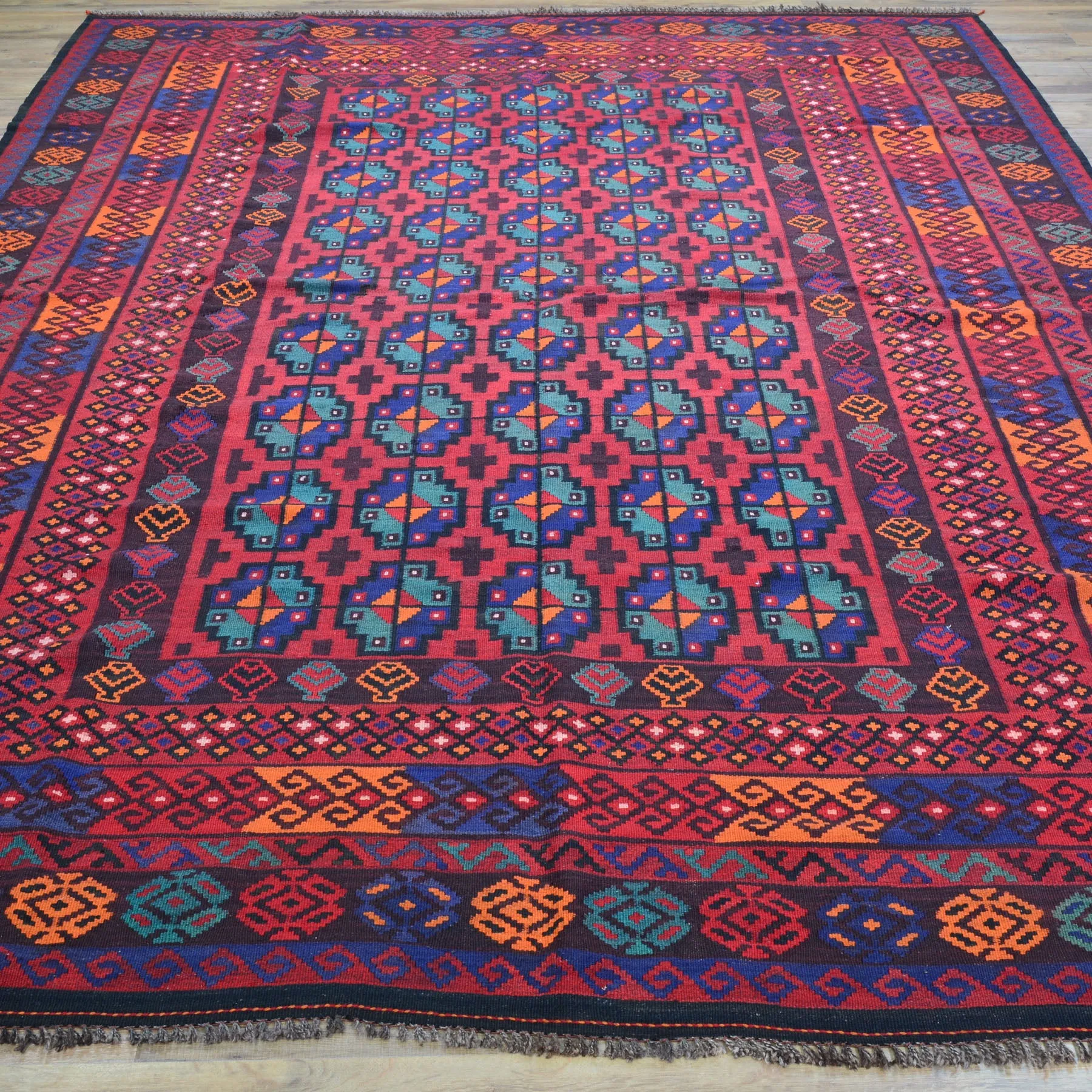 Hand-Woven Reversible Traditional Design Handmade Kilim Rug (Size 6.6 X 9.8) Cwral-10788