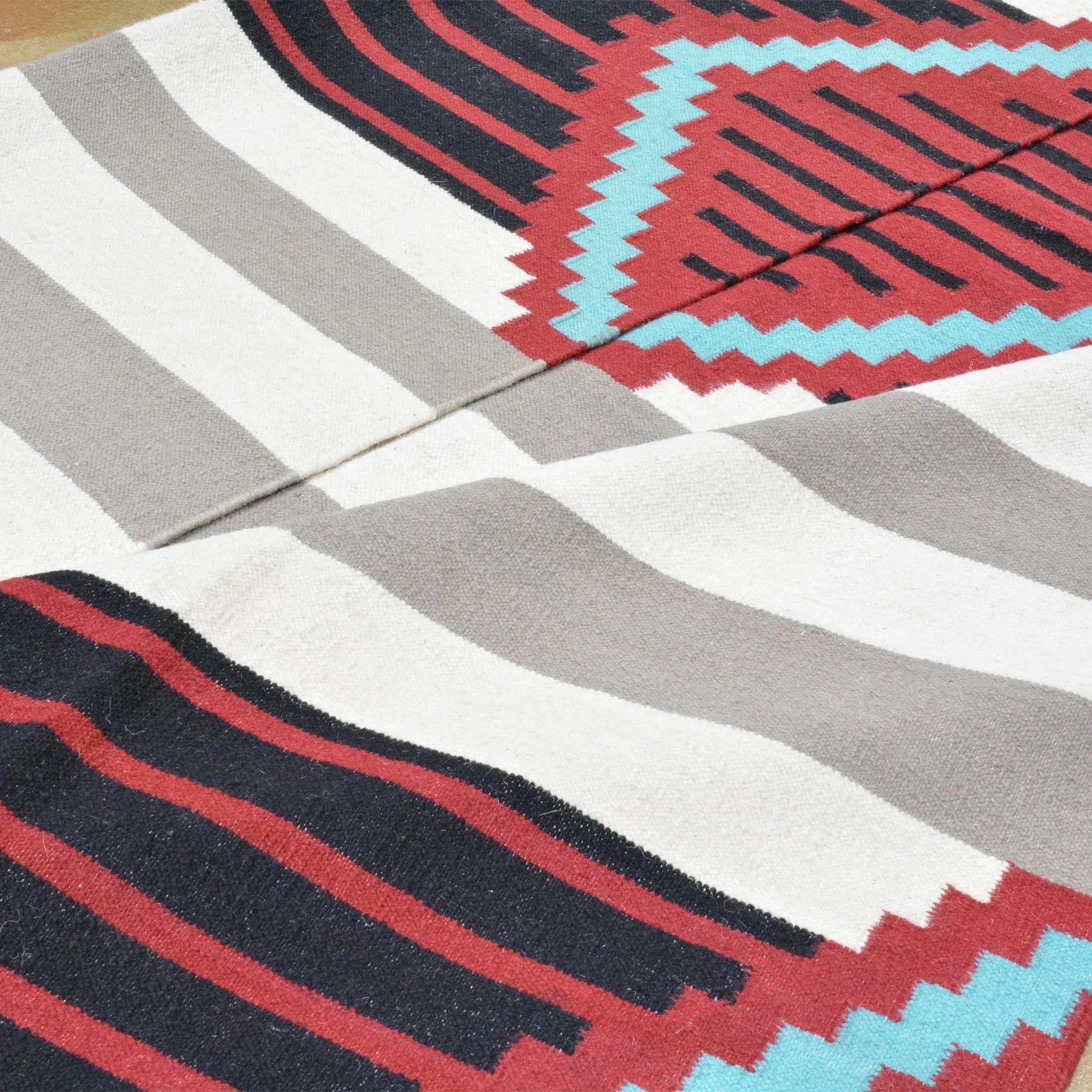 Hand-Woven Southwestern Design Dhurrie Reversible Kilim Wool Rug (Size 8.10 X 12.1) Brrsf-6072