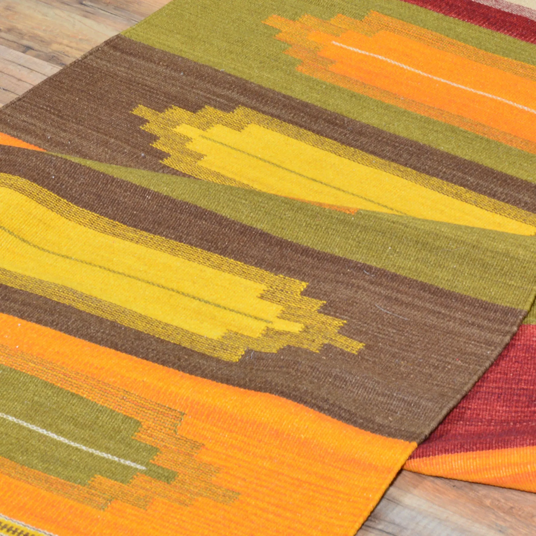 Hand-Woven Tribal geometric Design Handmade 100% Wool (Size 2.8 X 8.0) Brral-5058