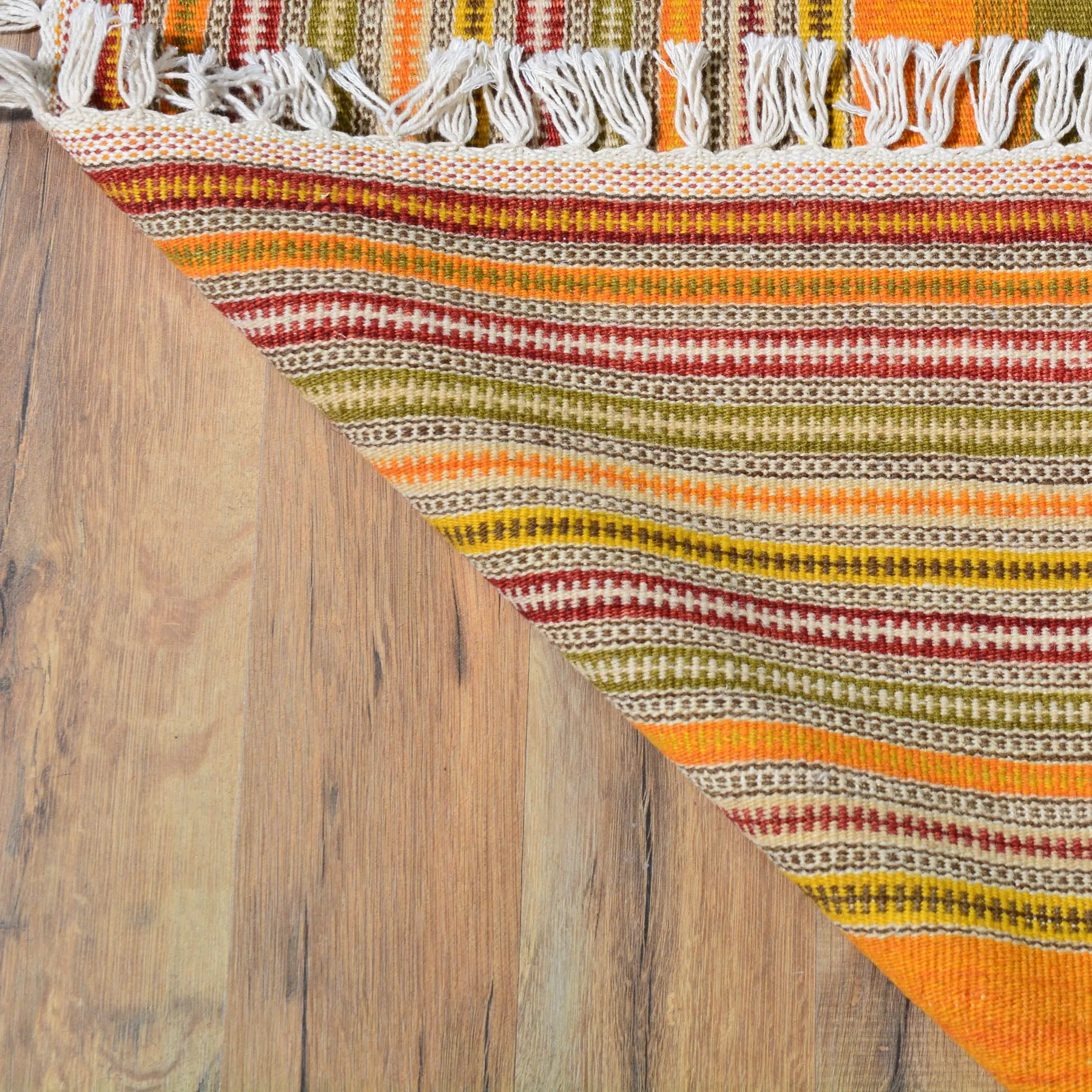 Hand-Woven Tribal geometric Design Handmade 100% Wool (Size 2.8 X 8.0) Brral-5058