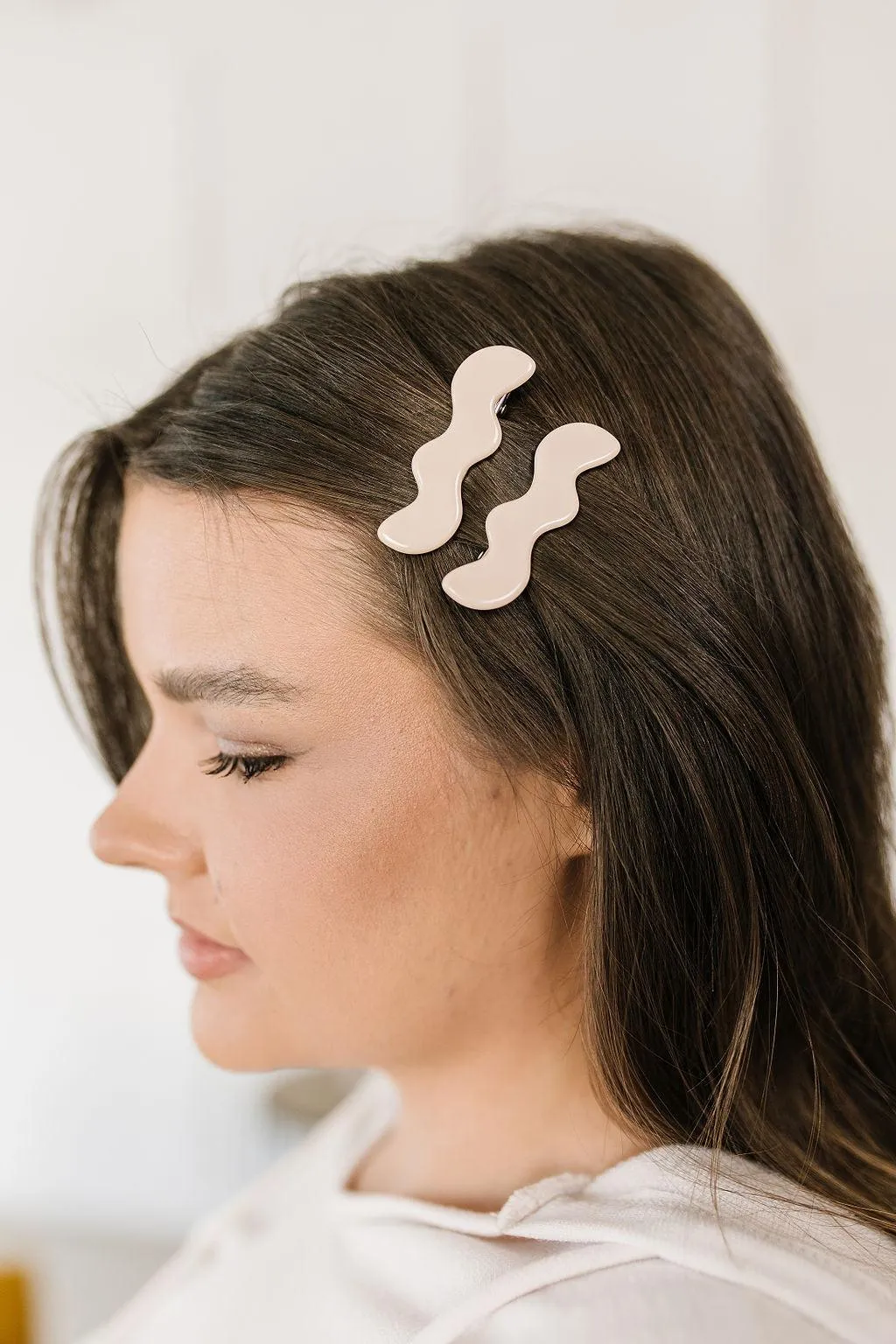 Hazel Blues® |  Wavy Clip Set in Cream