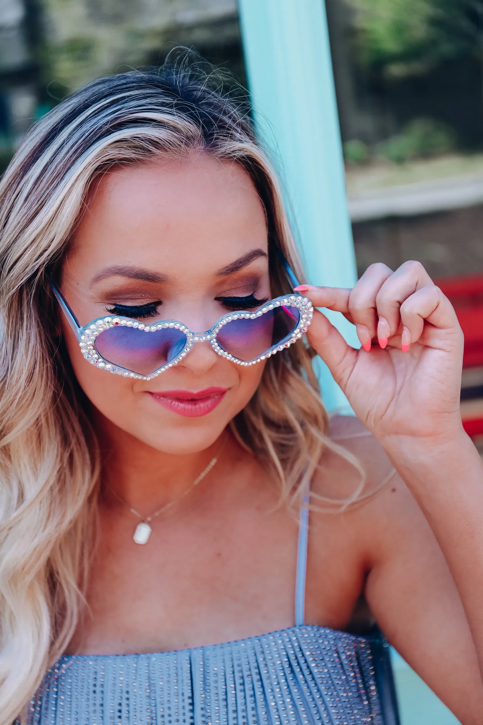 Heart Eyes Sunglasses - Blue