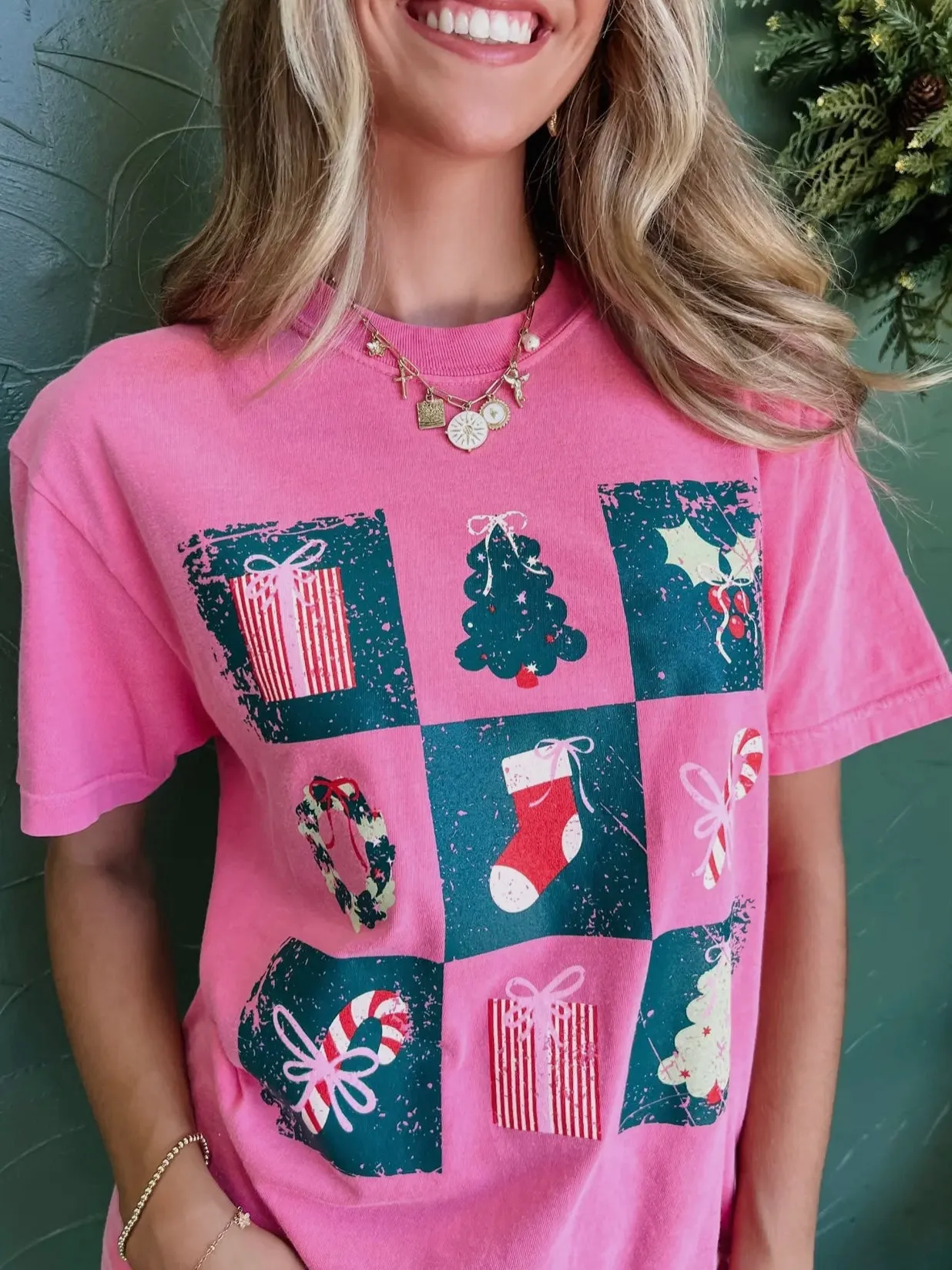 Holiday Bows Tee: Pink