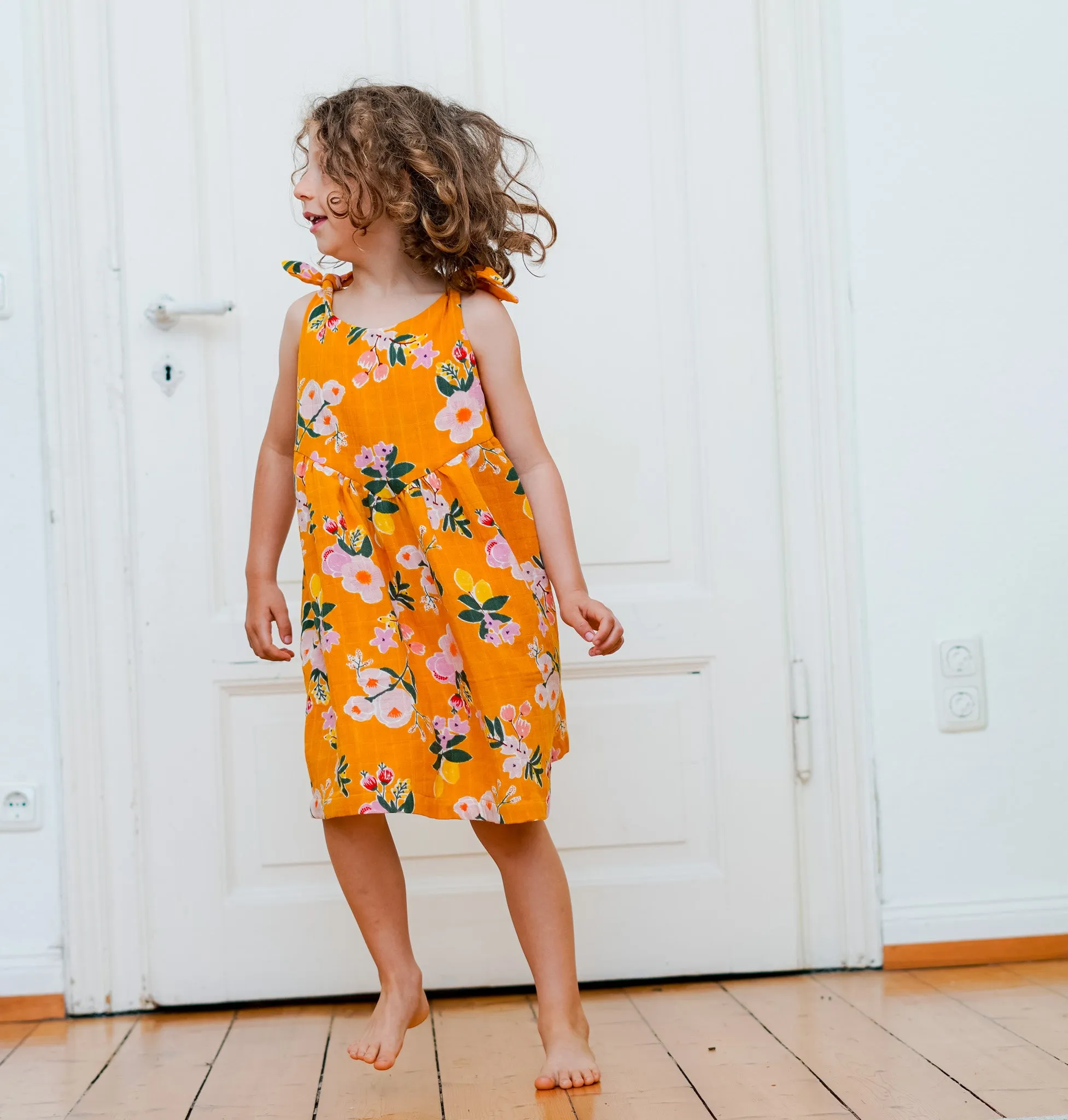 Holiday dress