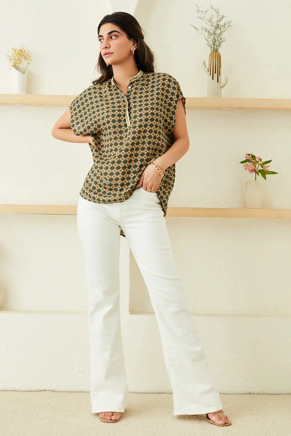 Holiday Inn Shirt