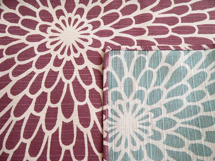 Isamonyou -  Double-Sided Dyeing Kiku (Chrysanthemum) Purple/Light Green- Furoshiki (Japanese Wrapping Cloth)