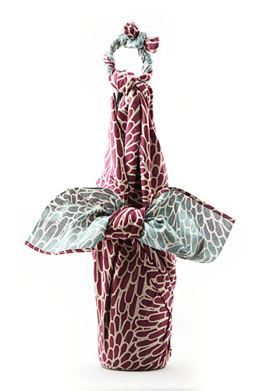 Isamonyou -  Double-Sided Dyeing Kiku (Chrysanthemum) Purple/Light Green- Furoshiki (Japanese Wrapping Cloth)