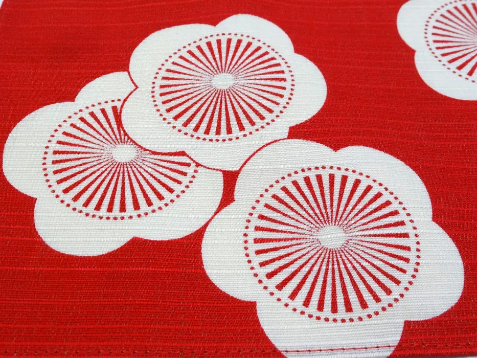 Isamonyou -  Double-Sided Dyeing Plum R&G チーフ 伊砂文様 両面 梅 アカ/グリーン - Furoshiki (Japanese Wrapping Cloth)