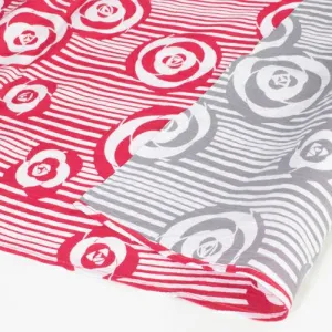 Isamonyou -  Double-Sided Dyeing Tubaki (Camellia) チーフ 伊砂文様 両面 椿 アカ/グレー Furoshiki (Japanese Wrapping Cloth)