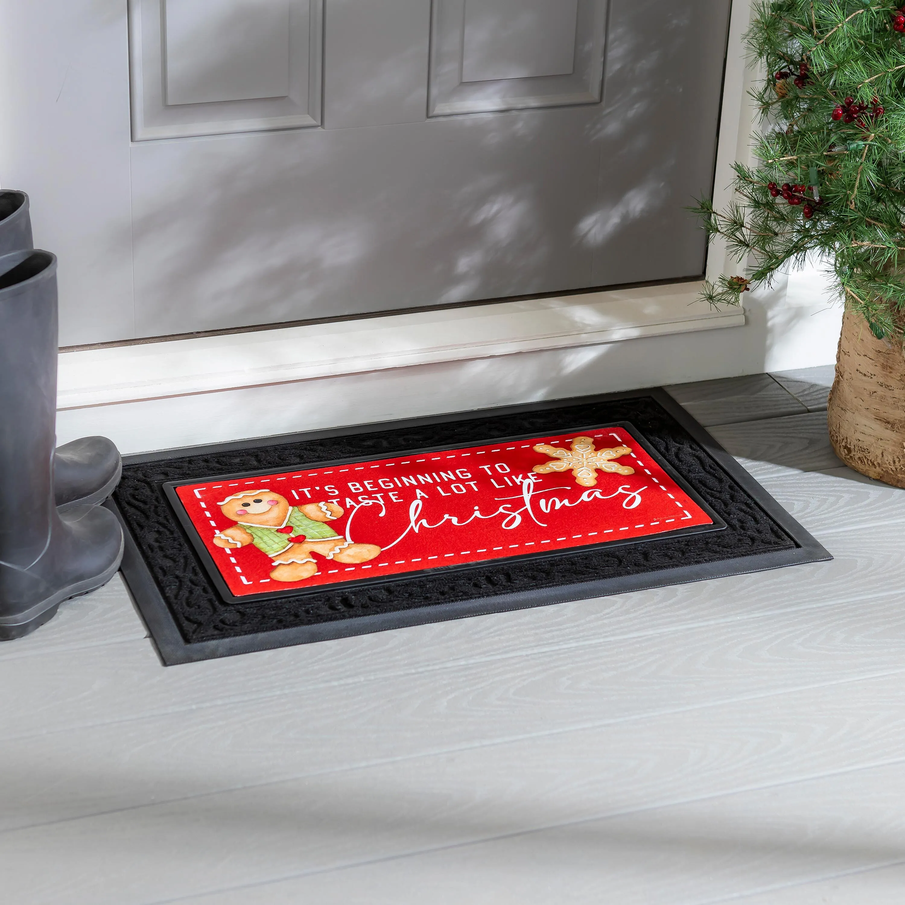 It's Beginning to Taste a Lot Like Christmas Sassafras Switch Mat