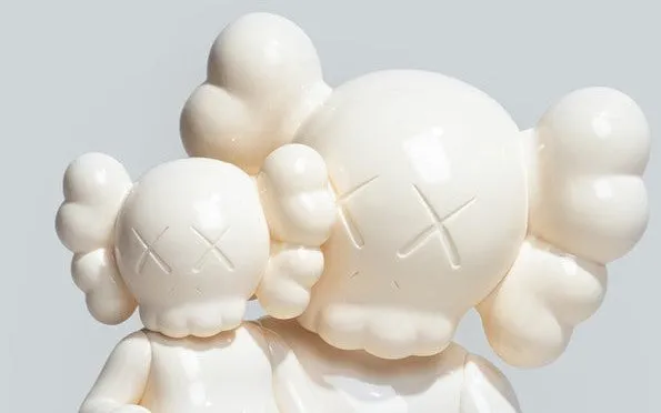 KAWS 2022 holiday changbai mountain snowy white
