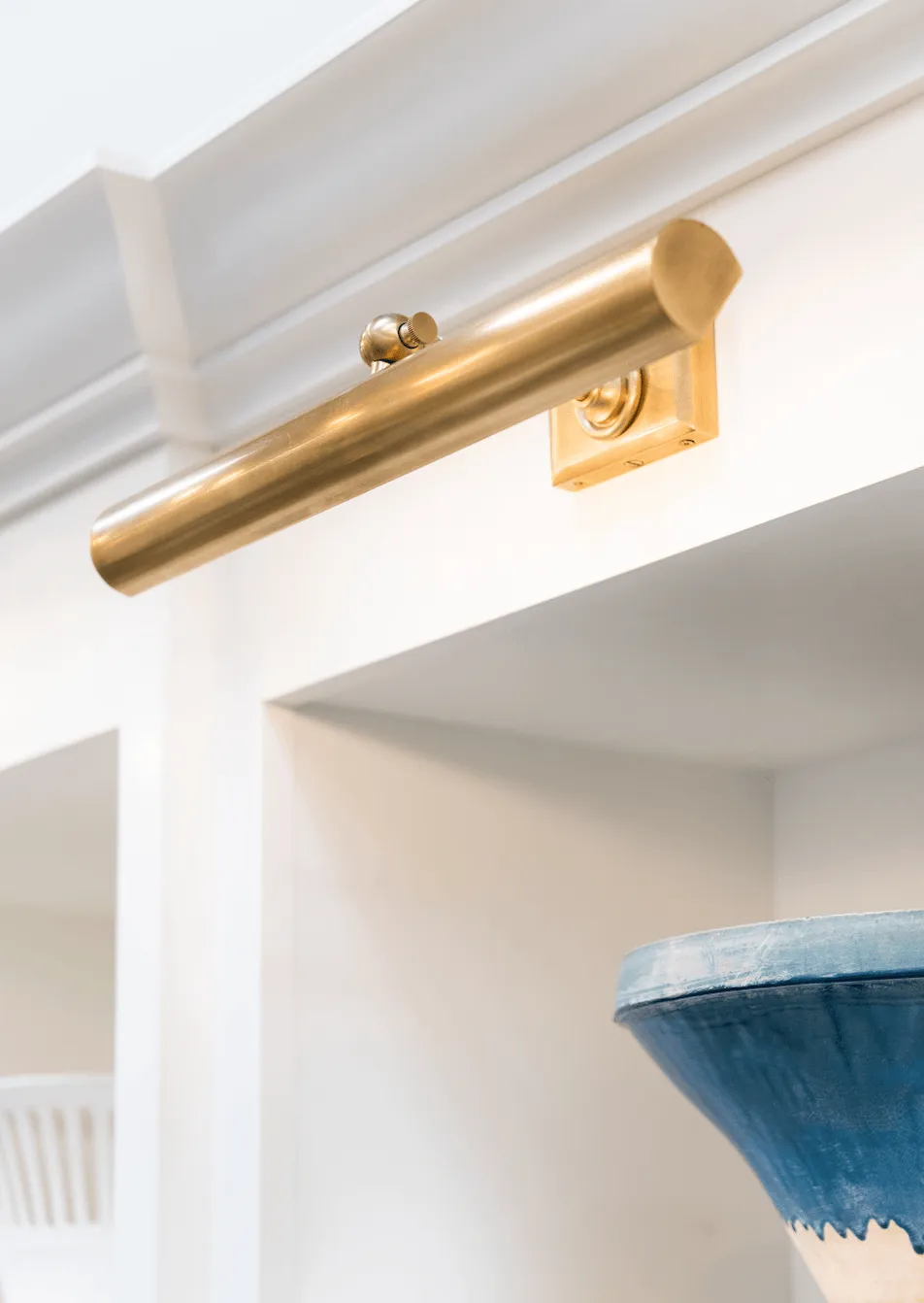 Kensington Art Light 24"