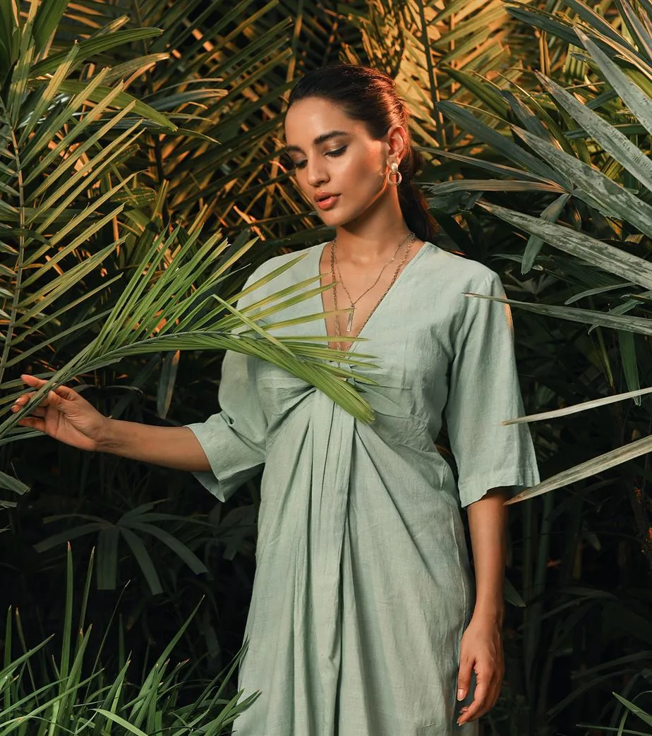Khara Kapas   -   Here And Now Mint dress with front knot - Another Day in Paradise