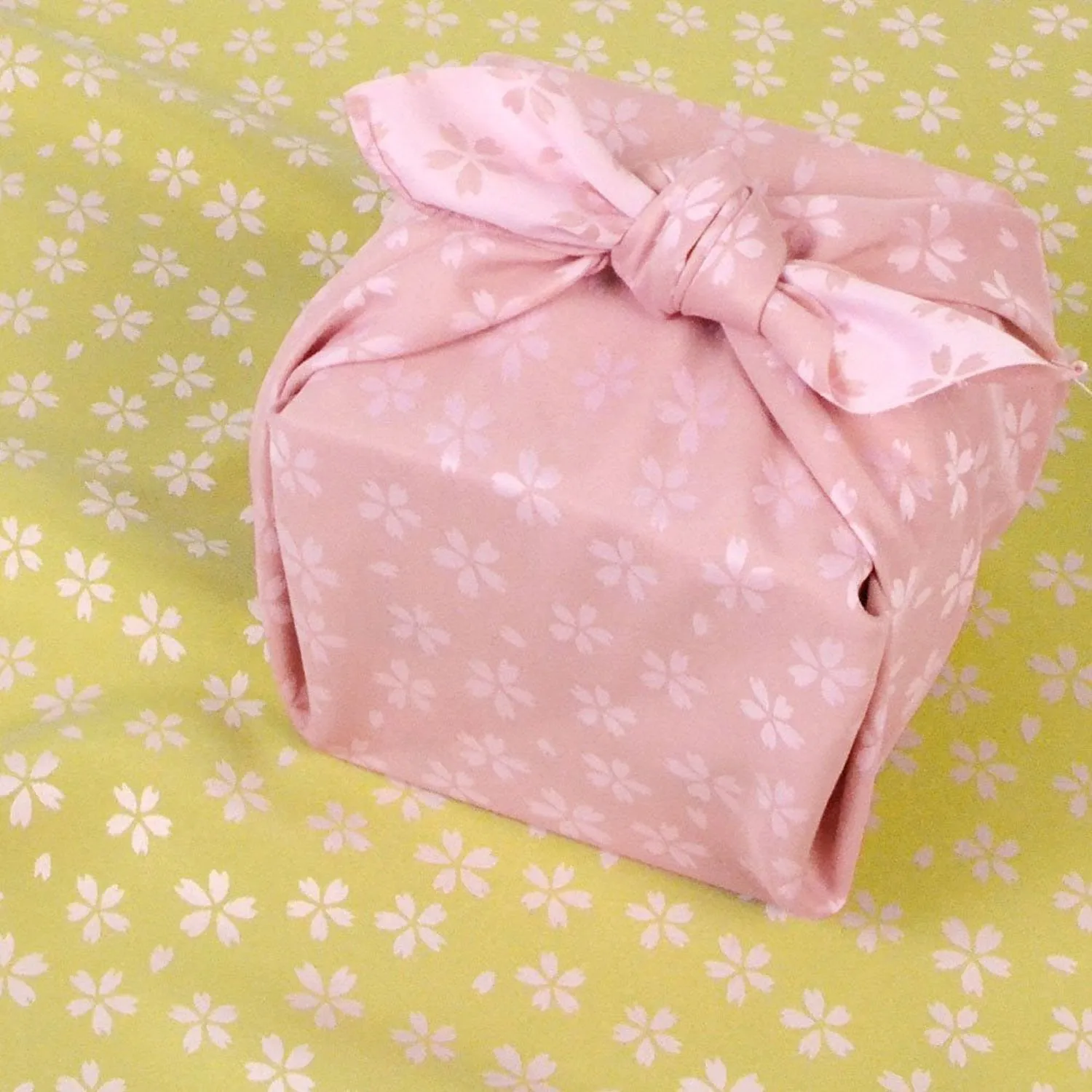 Kirara - Sakura -Double-Sided Dyeing Furoshiki - Pink/Cream - 48 x 48 cm
