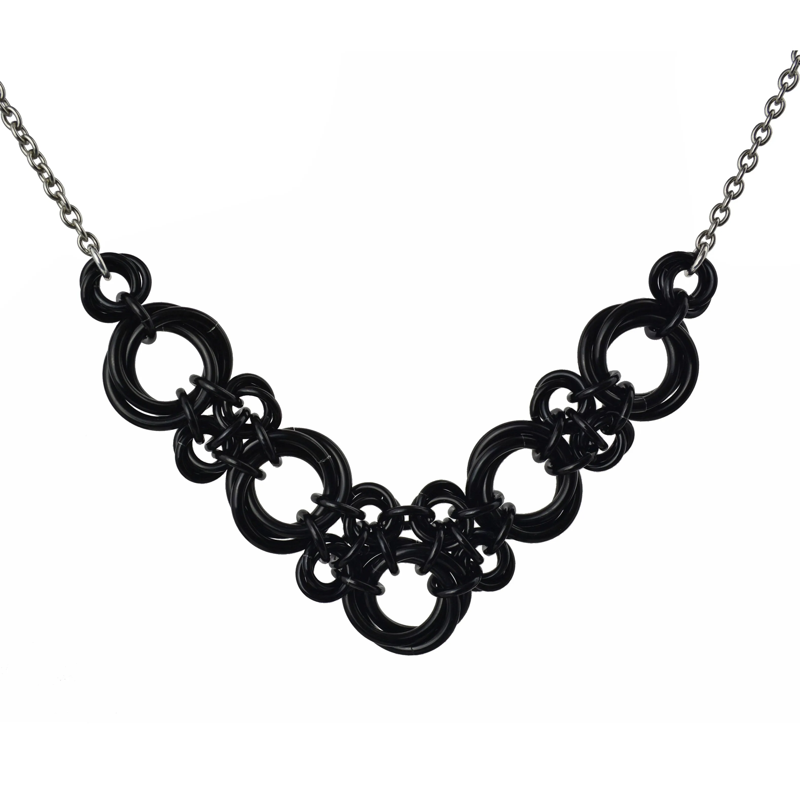 Knotted V Necklace - Black