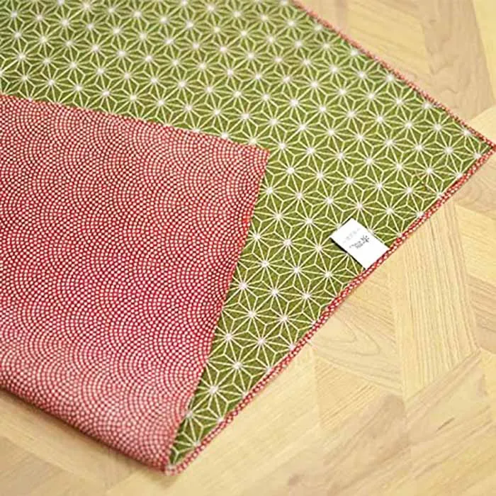 Komon - Double-Sided Dyeing - Samekomon x Asanoha (Red x Rikyu) さざら織両面ふろしき（鮫小紋×麻葉）赤×利休  105 x 105 cm - Furoshiki (Japanese Wrapping Cloth)