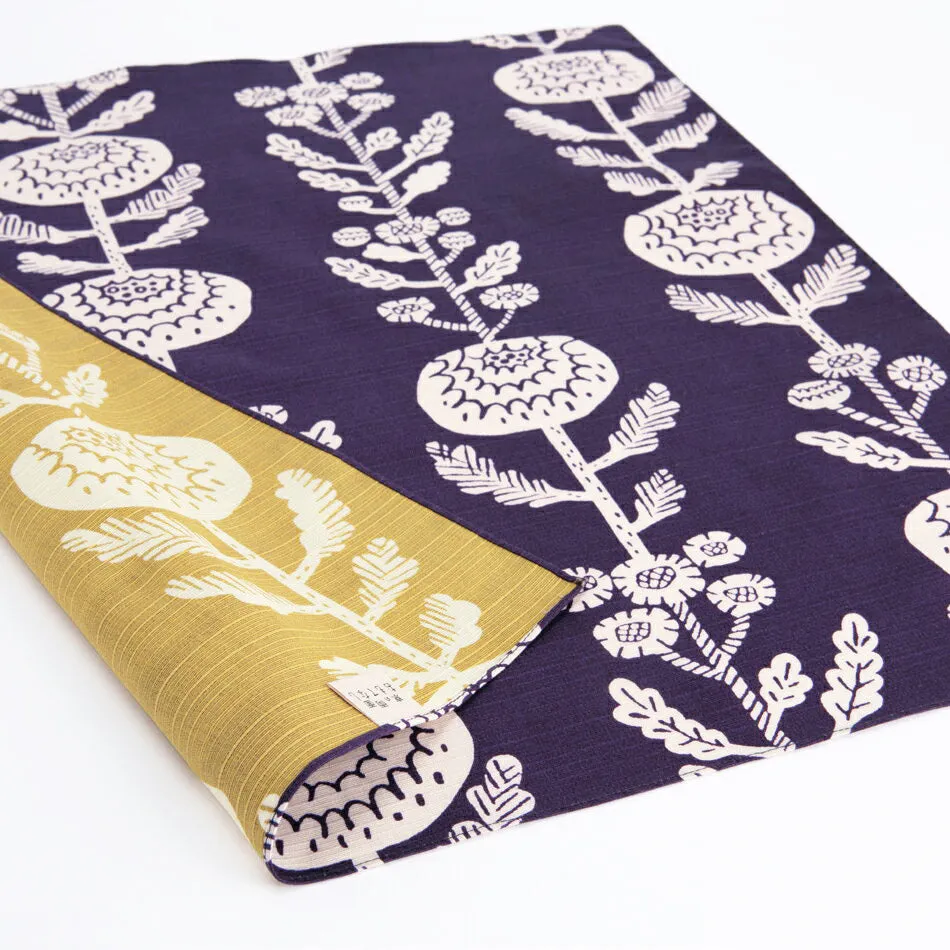 Omotenashi -  Double-Sided Dyeing Kiku (Chrysanthemum) Deep Purple 菊／濃紫（こきむらさき） - 105 x 105 cm     Furoshiki (Japanese Wrapping Cloth)