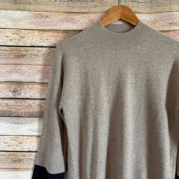 One Grey Day Women's 100% Yak Colorblock Mock Neck Pullover Sweater Size Small