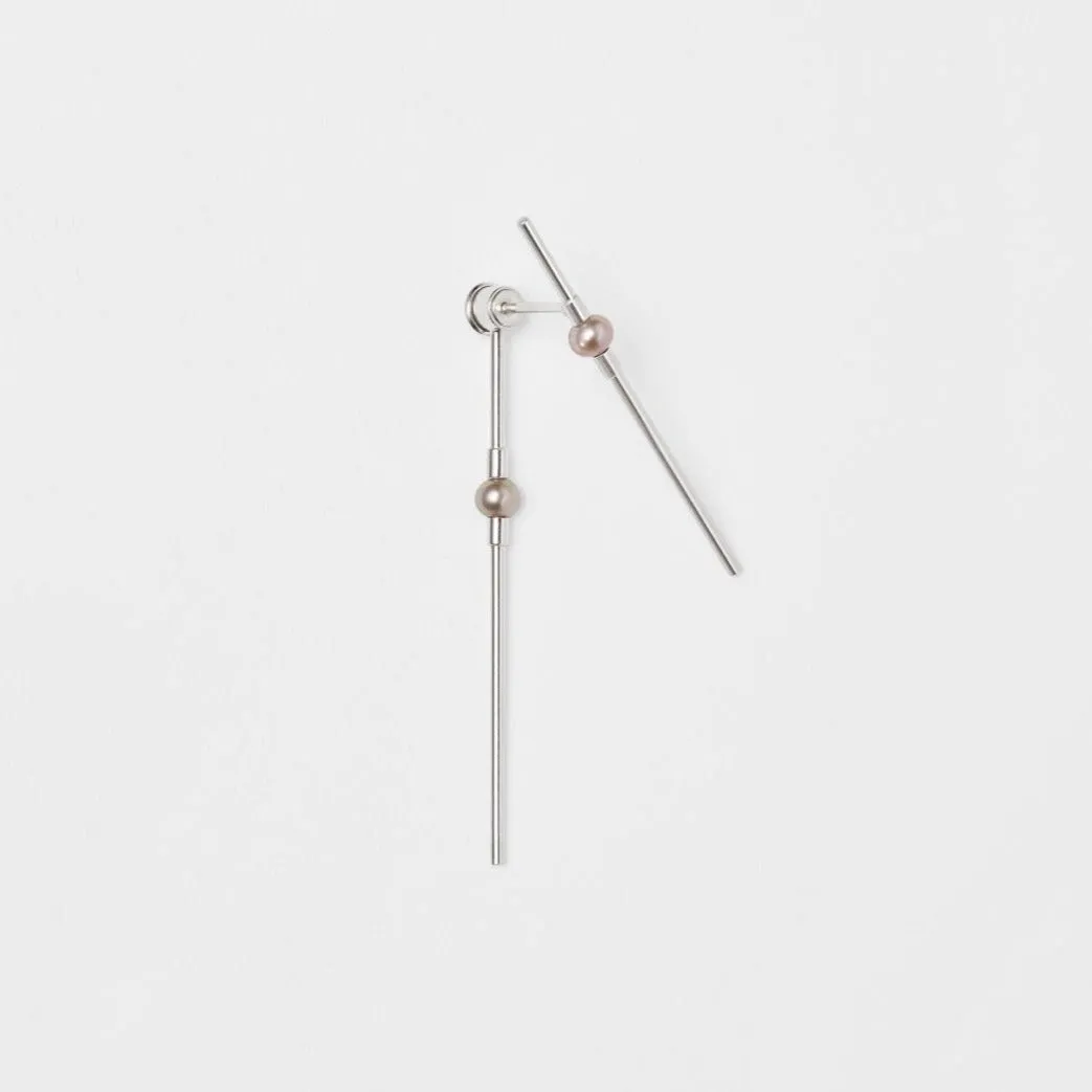 Pearline double sided earring