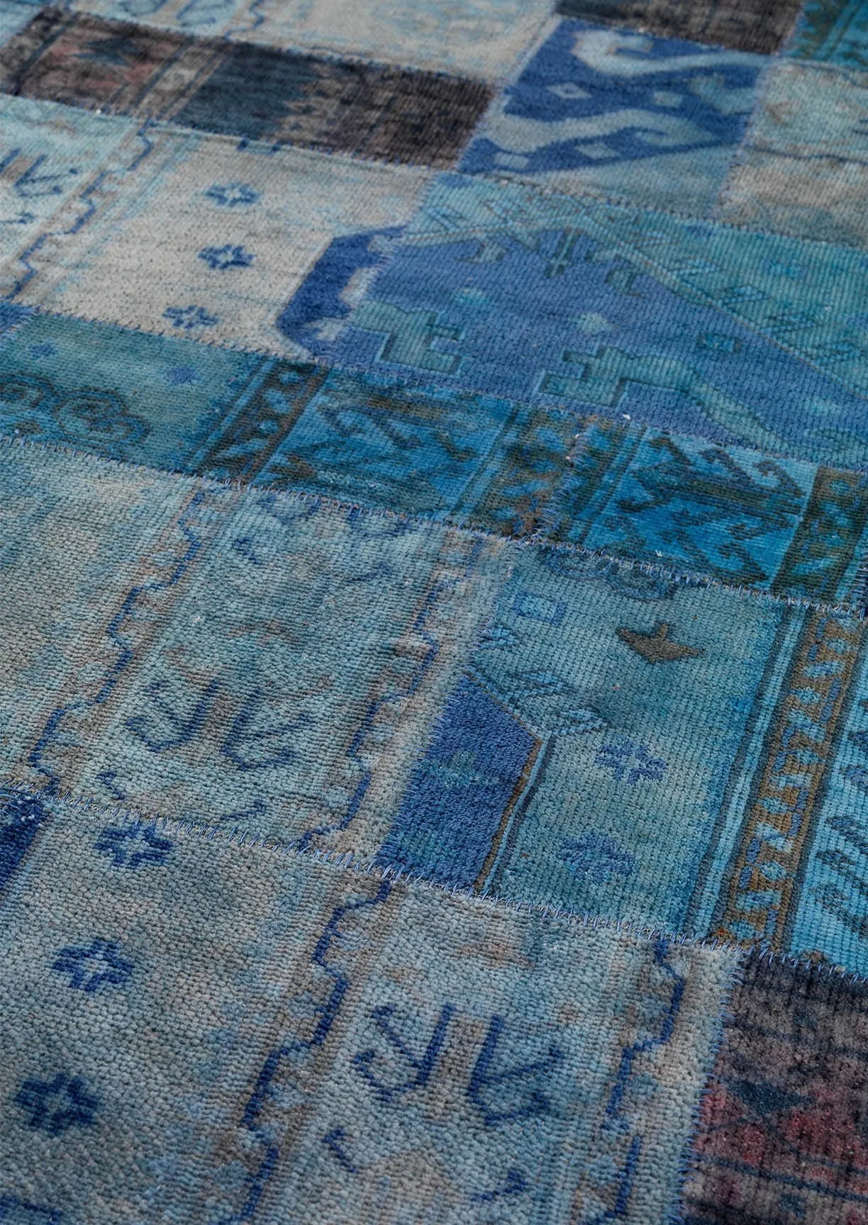 Renaissance Light Blue