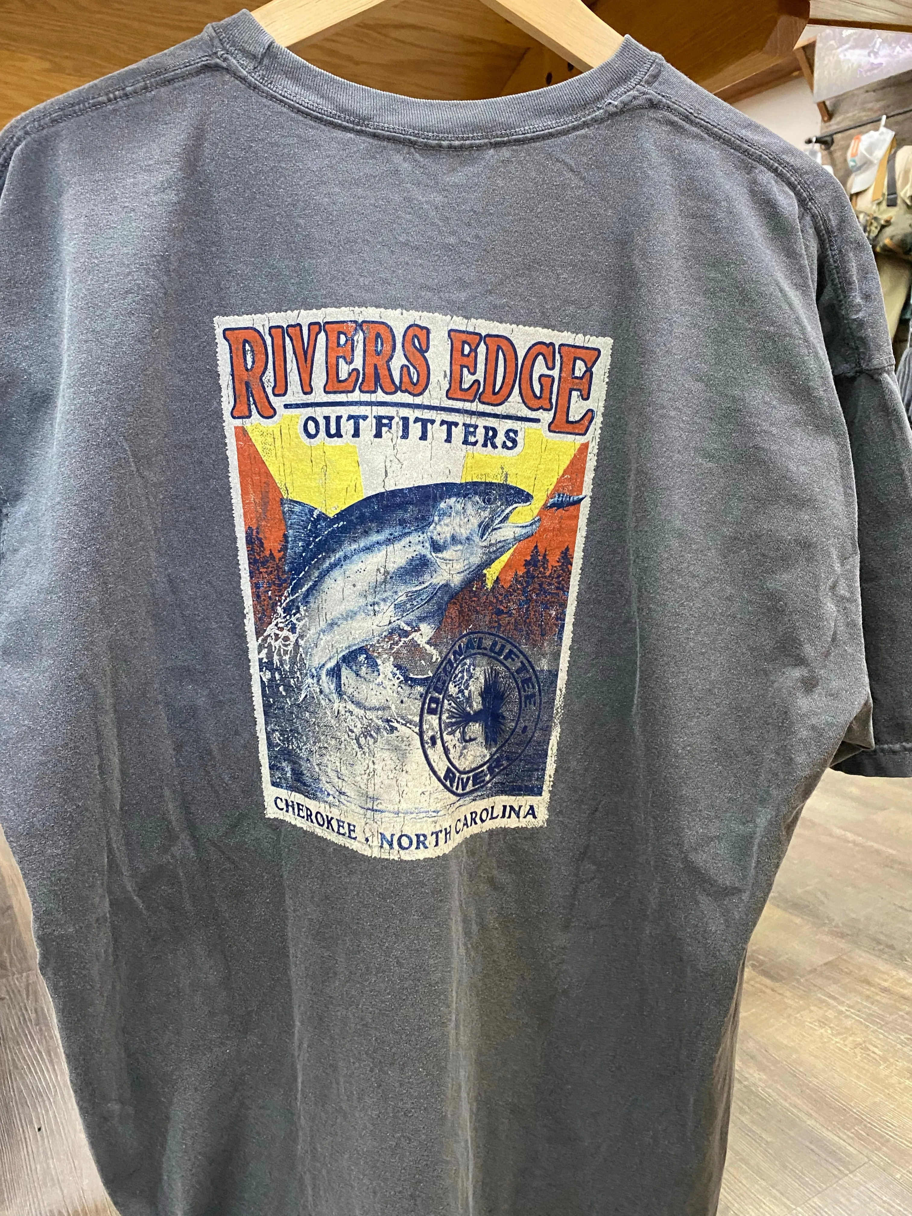 REO cc tee