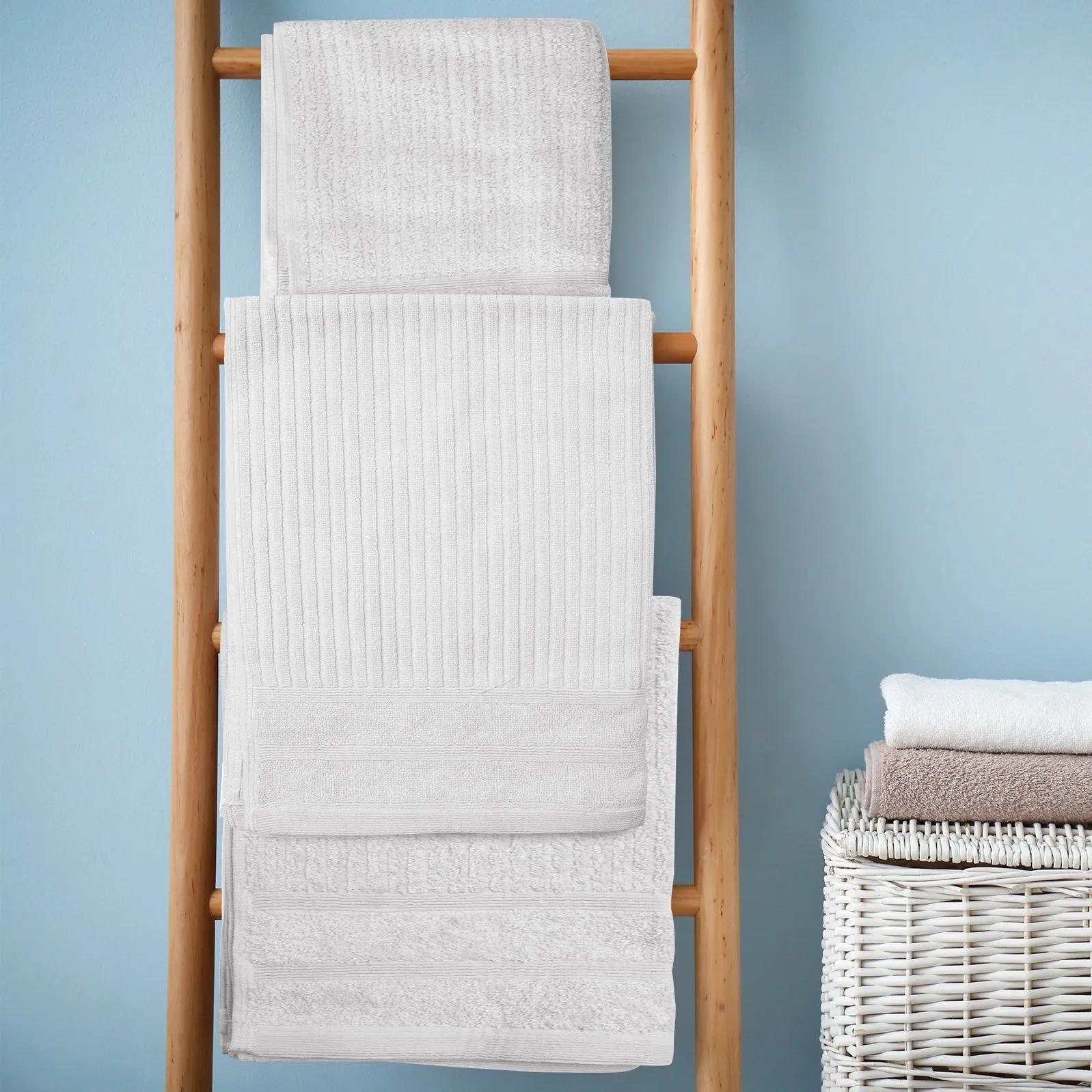 Royal Comfort Eden Cotton 600GSM Luxury Bath Towels Set - 8 PEICE SET - WHITE