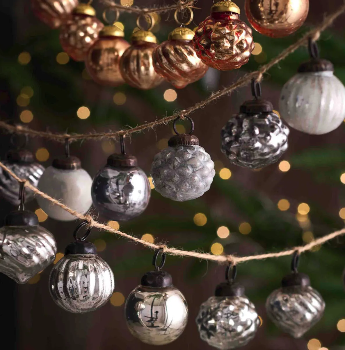 SELERINA ORNAMENT GARLAND