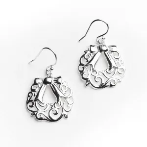 Southern Gates Sterling Silver Holiday Wreath Earrings (92086)