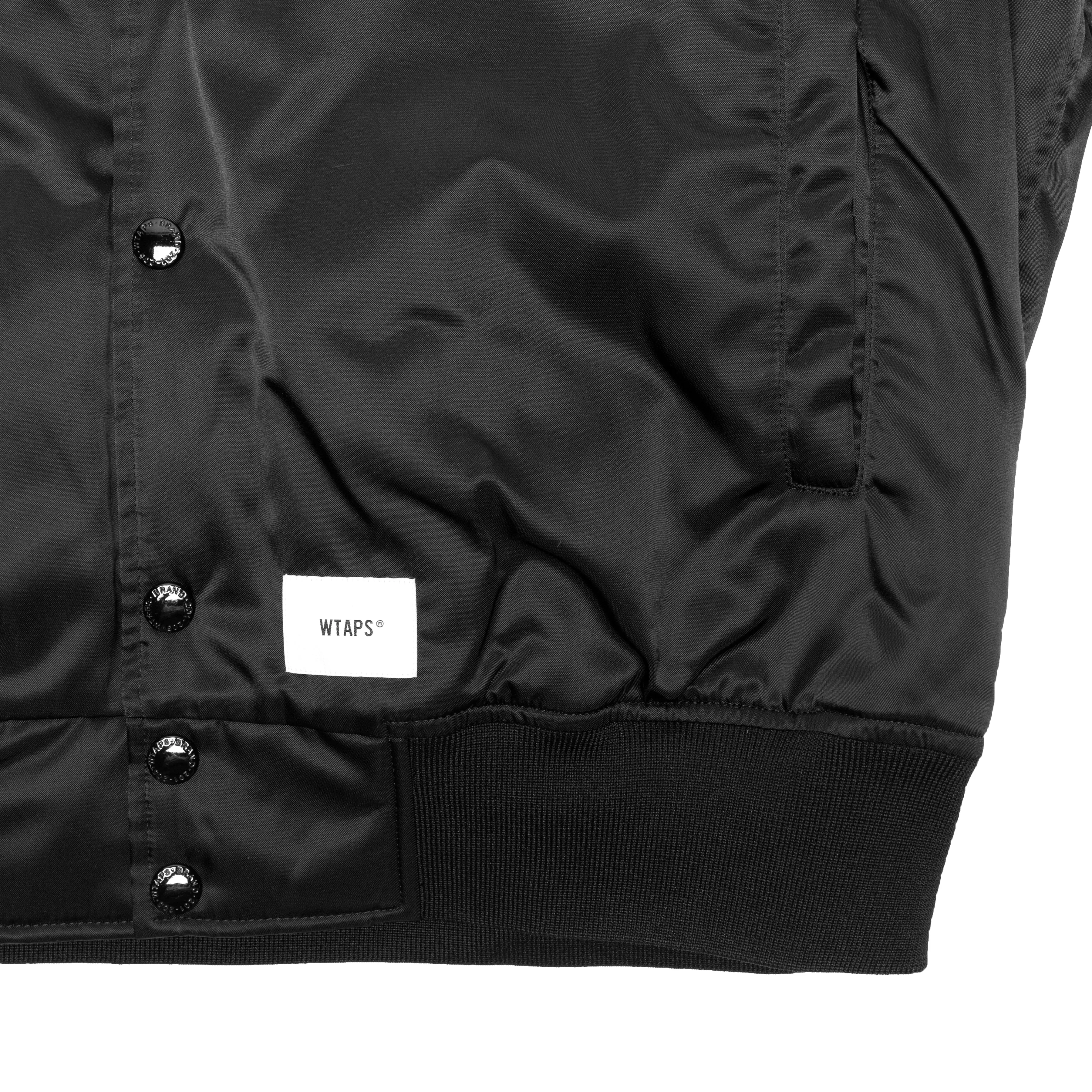 TEAM / JACKET / NYLON. TWILL