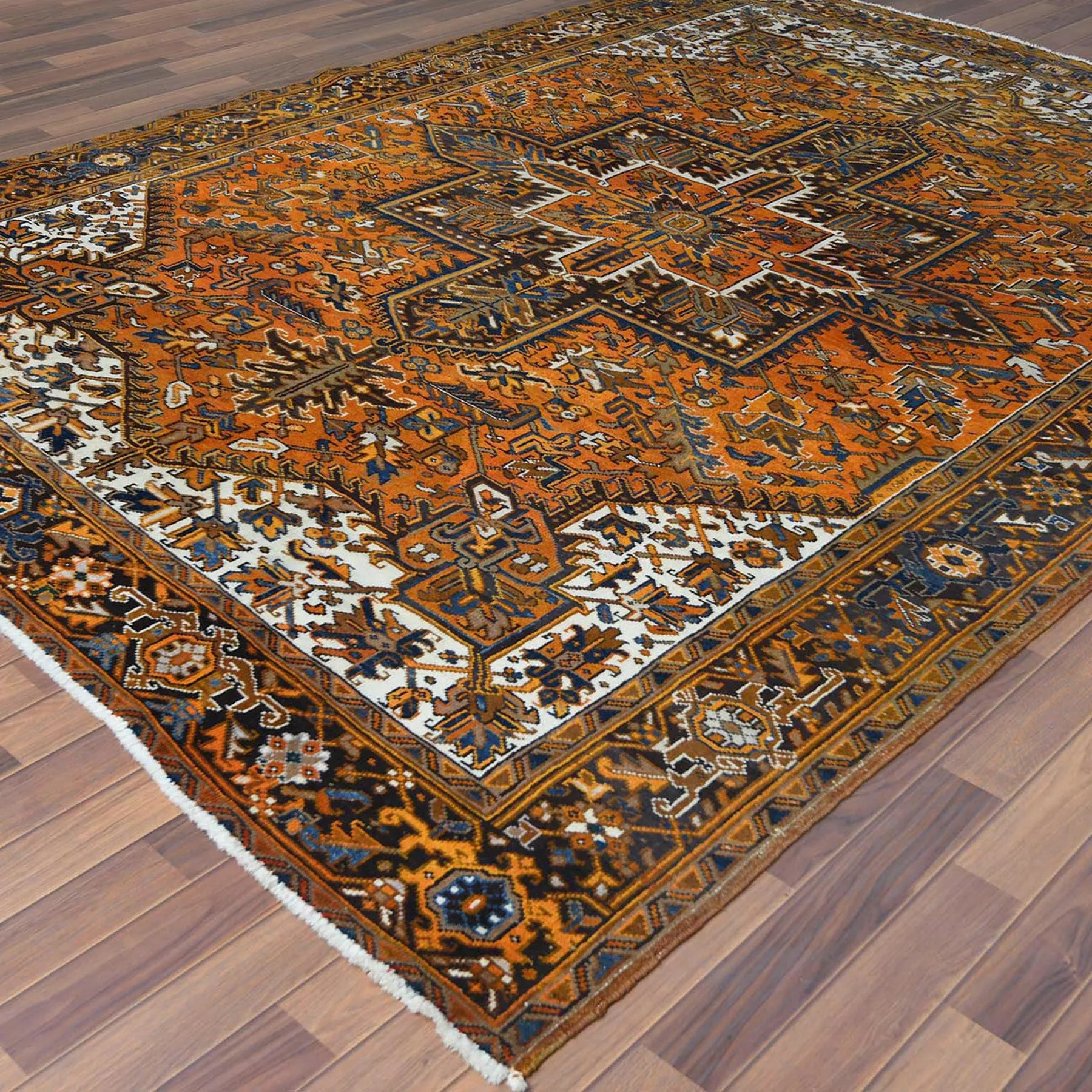 Traditional Hand-Knotted Heriz Handmade Wool Rug (Size 8.0 X 10.6) Cwral-8490