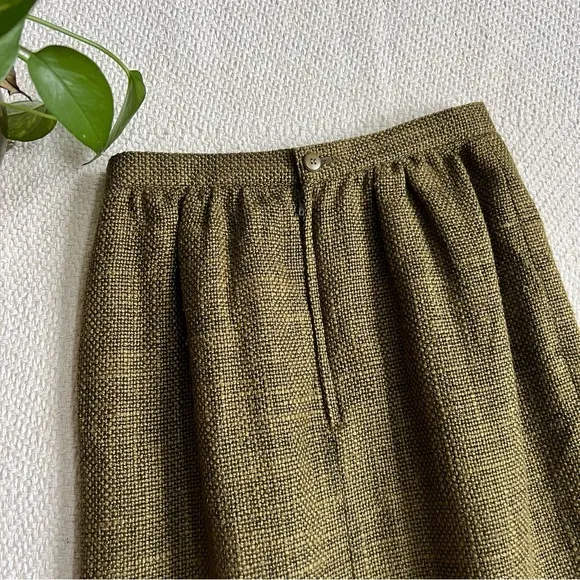 Vintage Christian Aujard Paris Woven Tweed Olive Green Midi Skirt