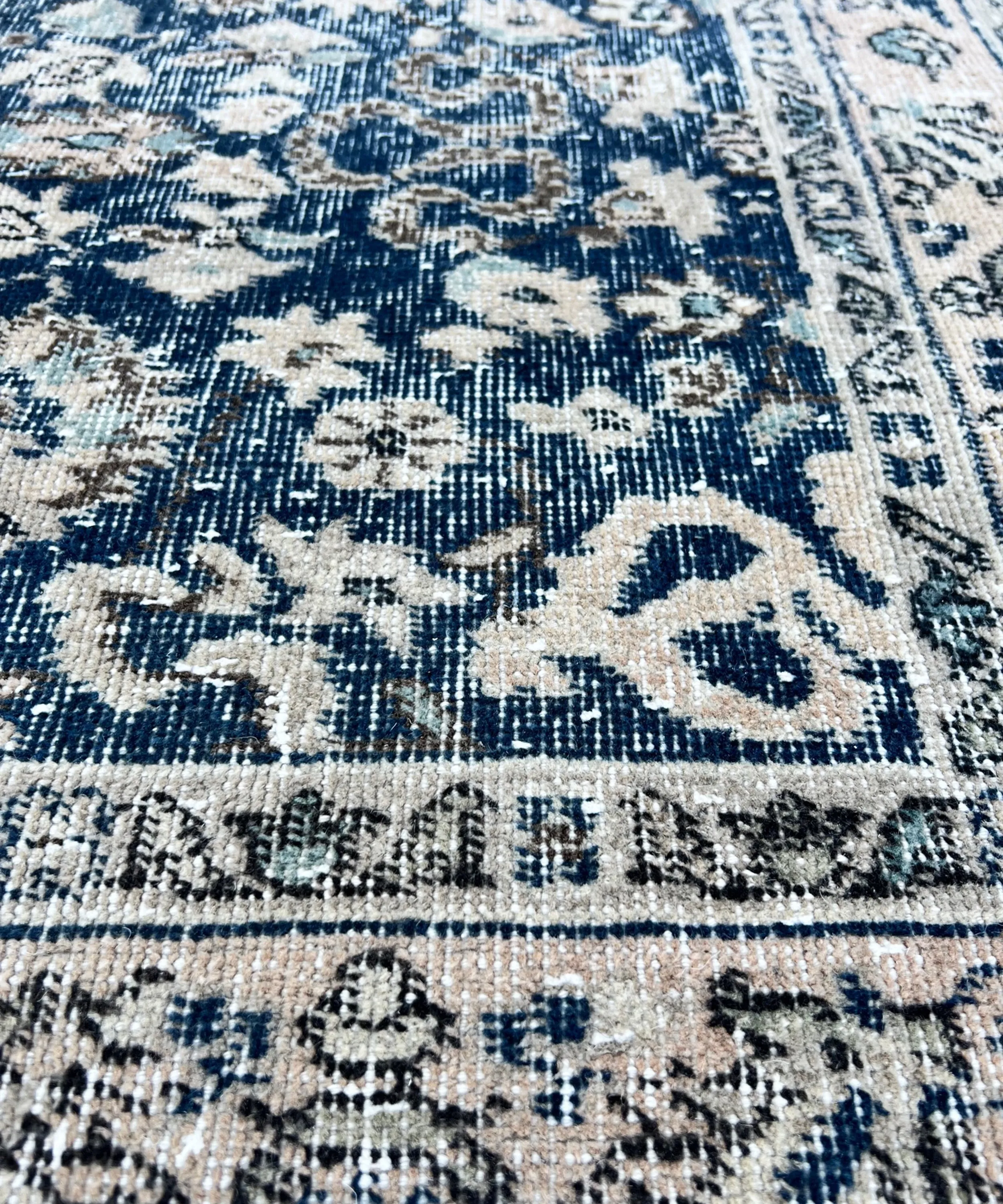 Vintage Hand Knotted Wool Rug, 3'-9" x 7'