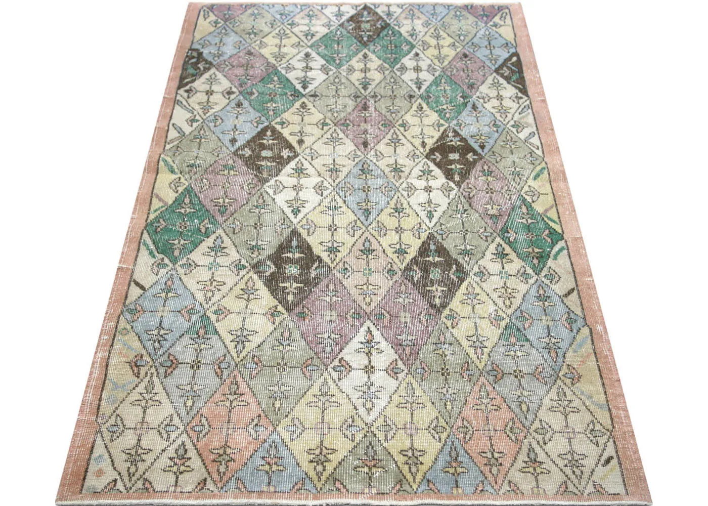 Vintage Turkish Mid-Century-Modern Rug - 3'9" x 7'1"