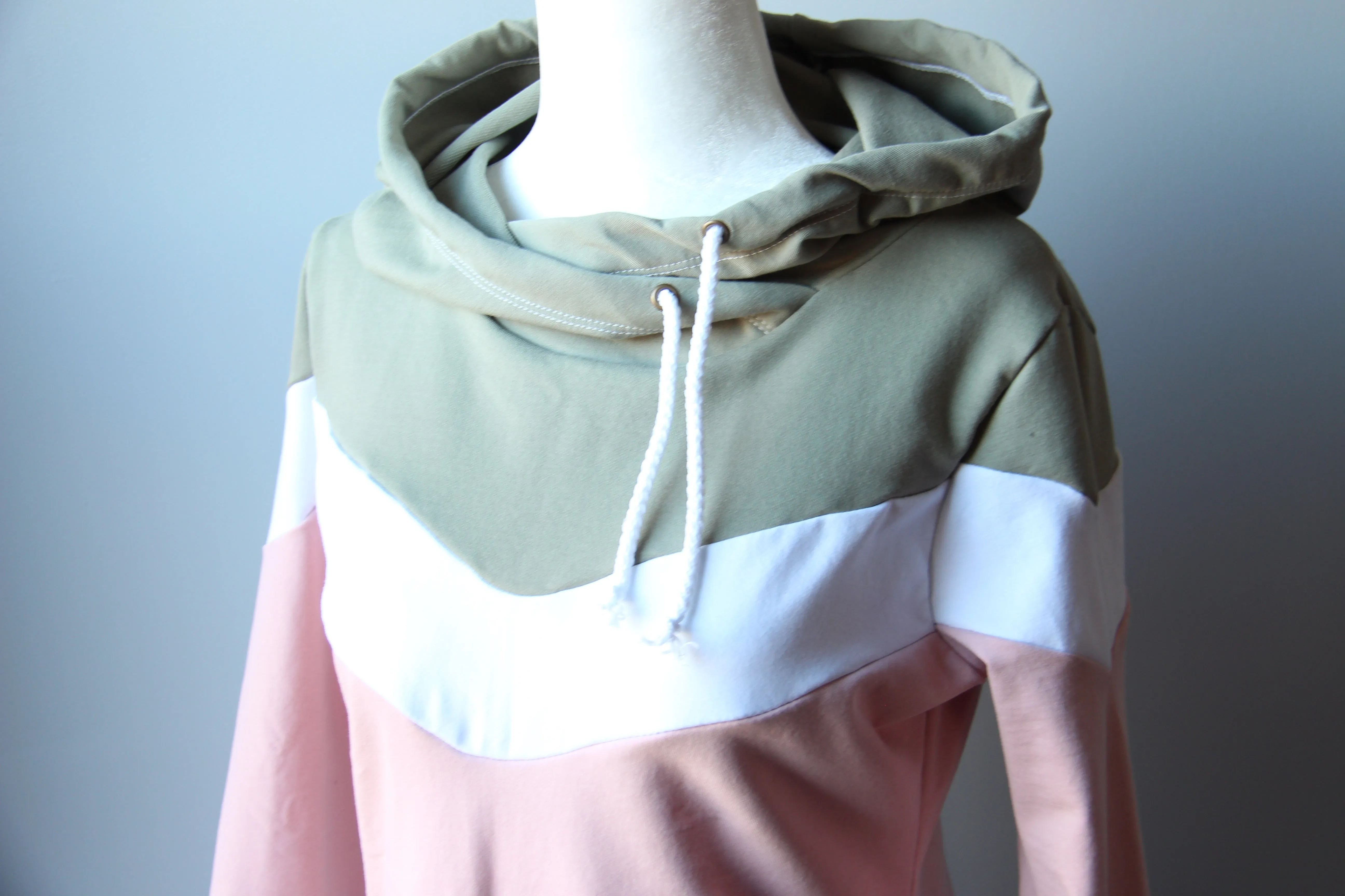 Women's Chevron Hoodie - Sage / White / Pink