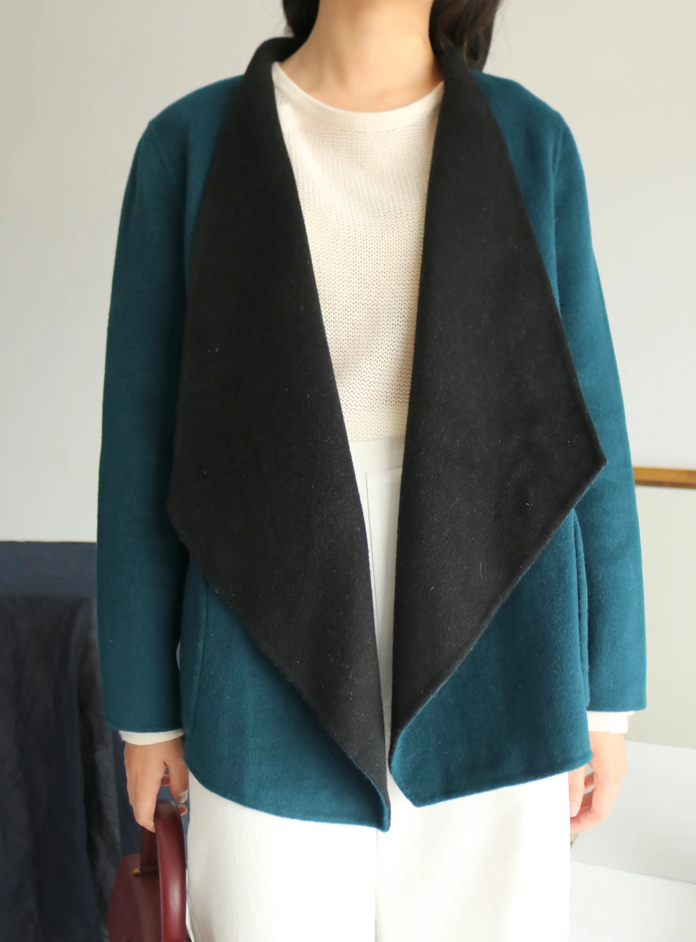 Yves coat-sold out